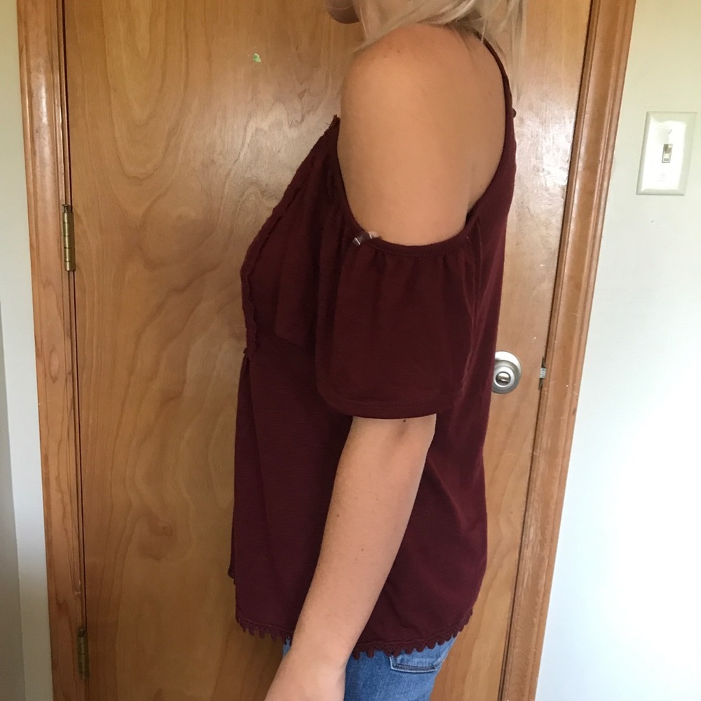 Coco + Jaimeson off the Shoulder Top size XS - Picture 7 of 8